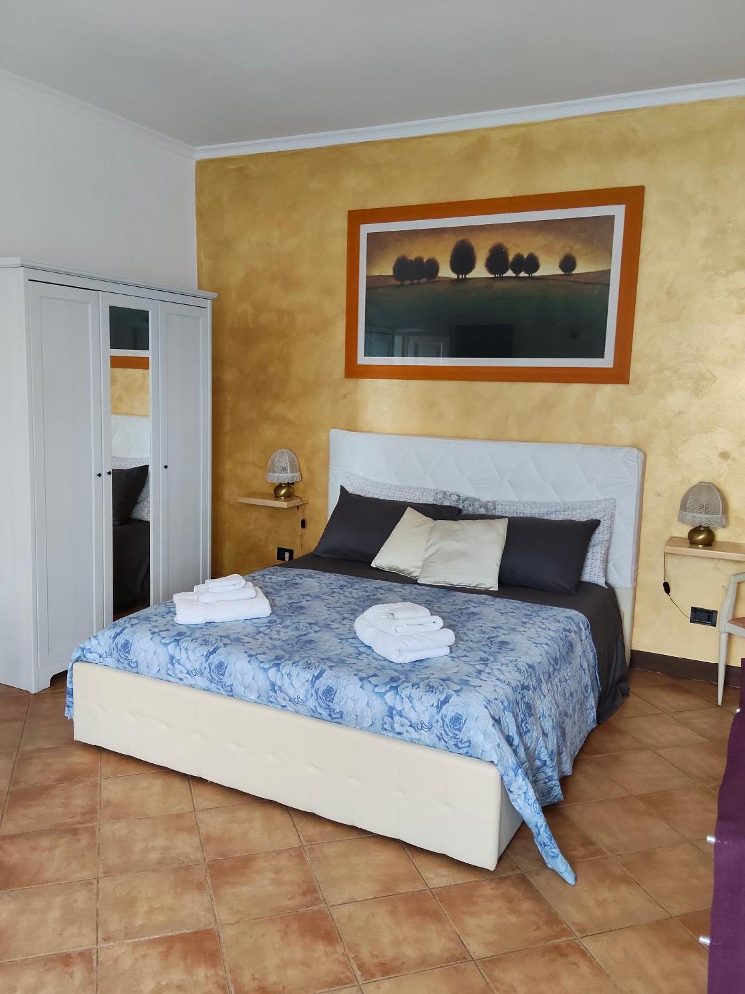 Piramide Gold Apartment โรม ภายนอก รูปภาพ